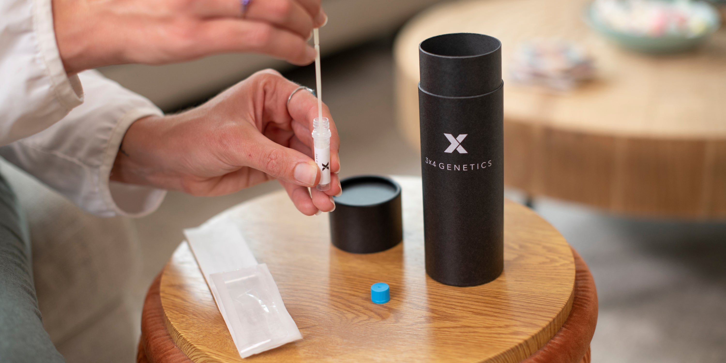 3X4頬スワブ採取キット